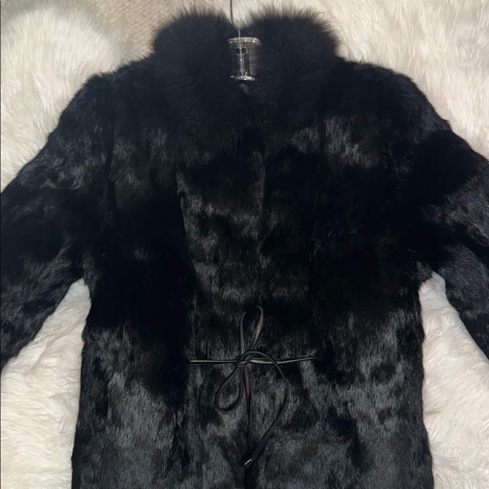 Elegant Black Rabbit Fur Jacket